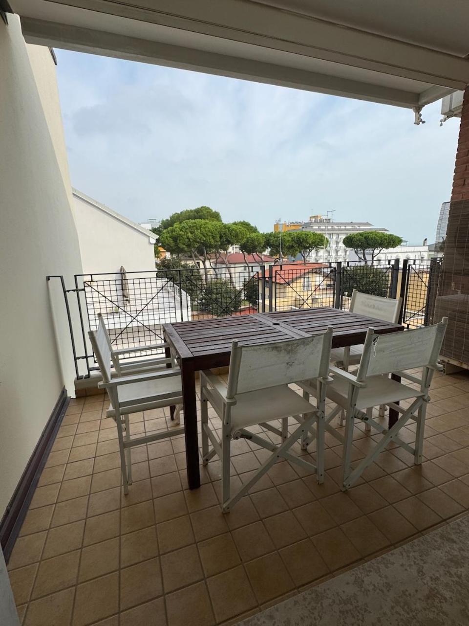 Marconi Deluxe Apartment Lido di Jesolo Exterior foto